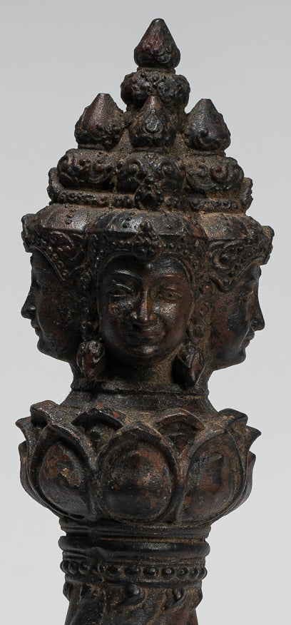 Estatua de Vajrapāṇi - Estatua antigua de Vajra o Thunderbolt Vajrapāṇi de estilo jemer - 28 cm/11"