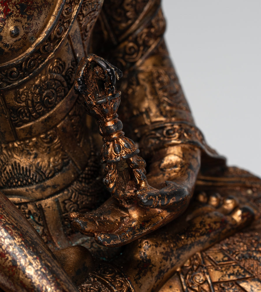 Statue de Bouddha – Statue de Bouddha des Lumières assise de style antique du Tibet – 21 cm.