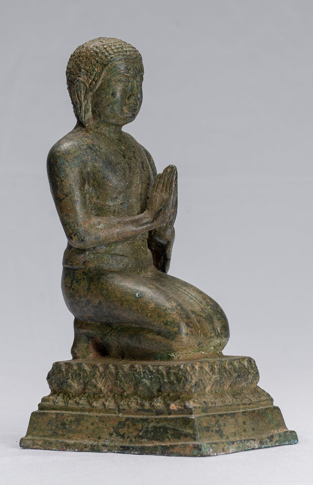 Estatua de Buda - Divoto de bronce de bronce de estilo tailandés de antigüedad