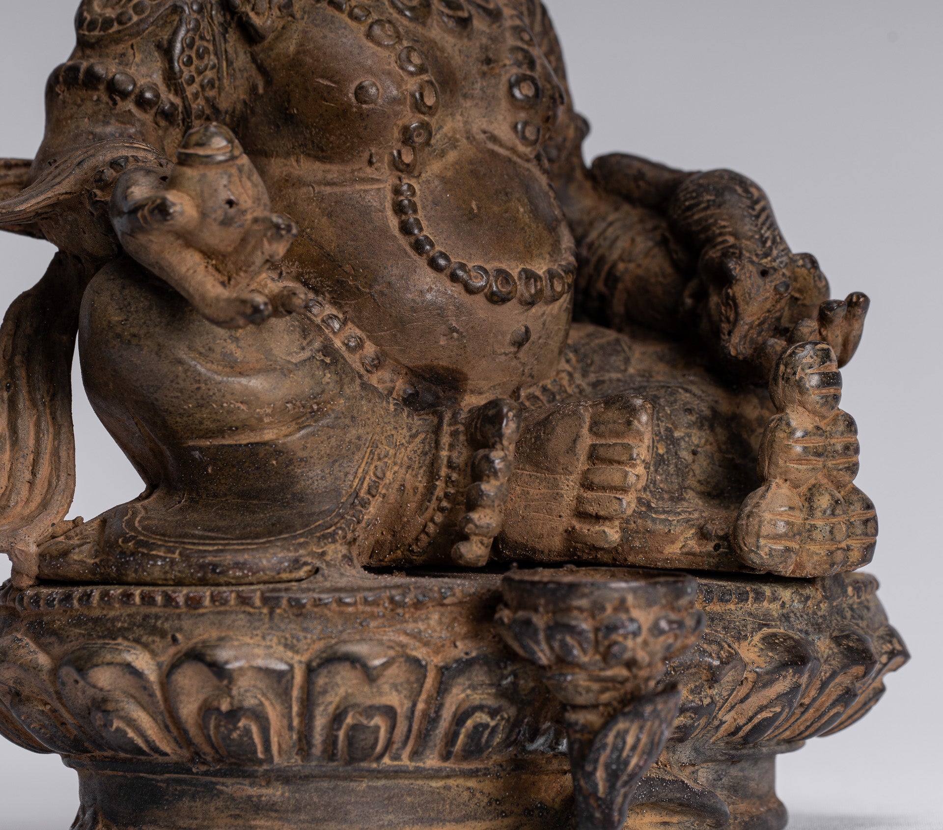 Dzambala Statue de jardin en pierre à suspendre | Ornement oriental Ganesh