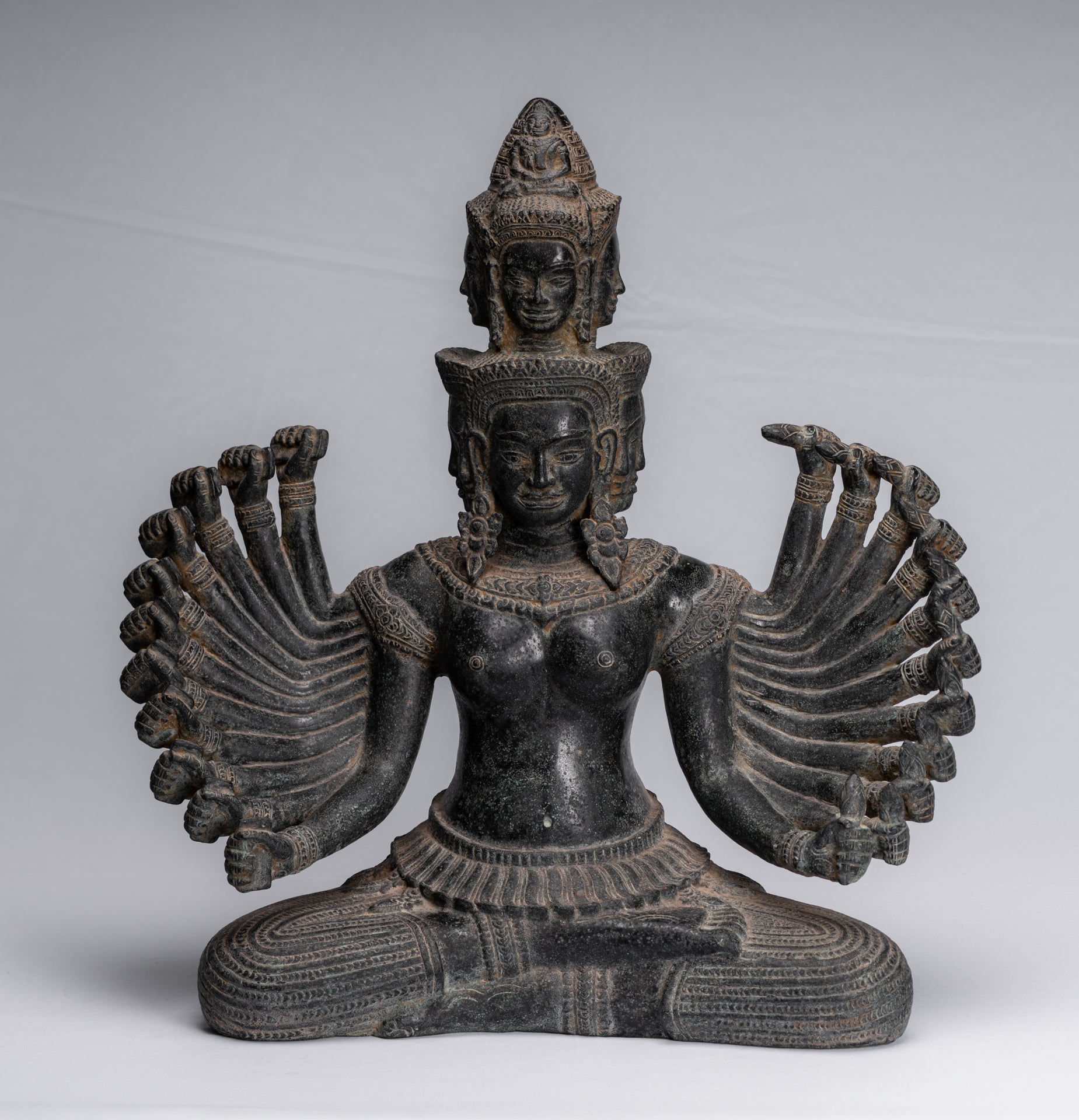 avalokitesvara bodhisattva statue